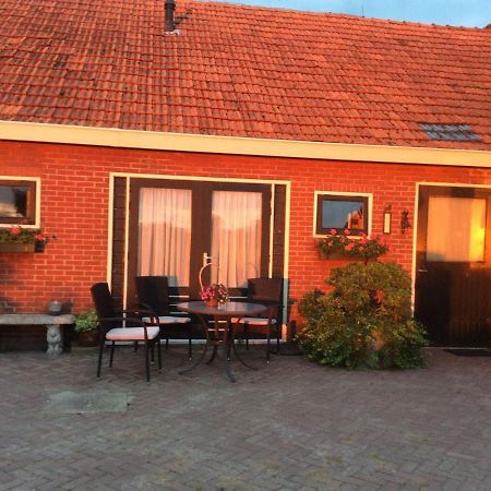 Fine Holiday Home In Donkerbroek Esterno foto