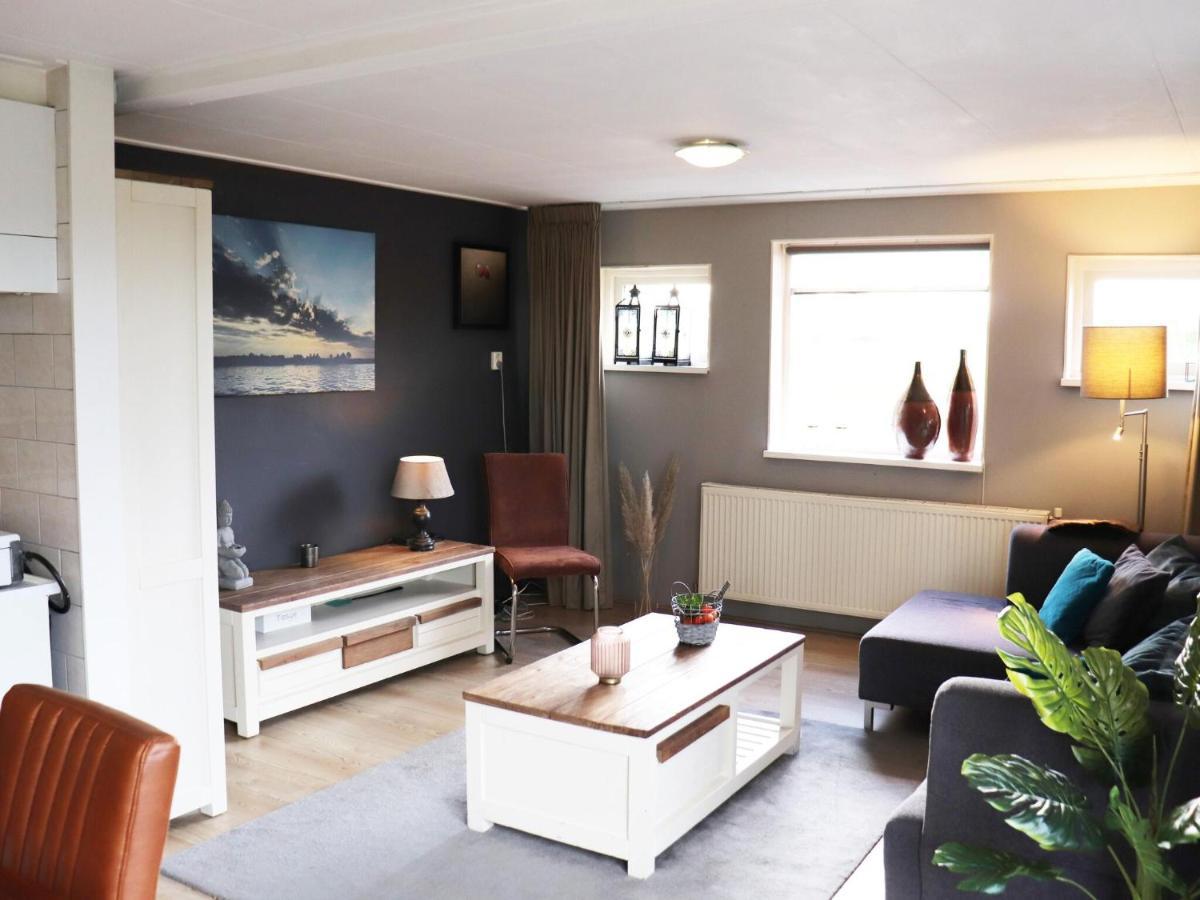 Fine Holiday Home In Donkerbroek Esterno foto